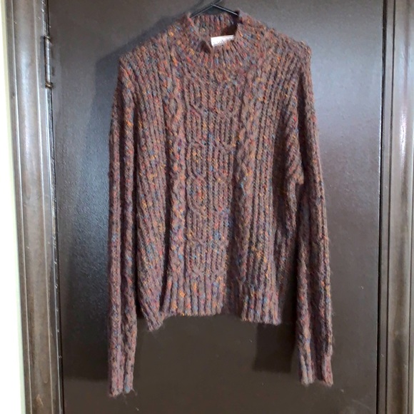 🌹 KNOX ROSE SWEATER 🌹 - Picture 1 of 5